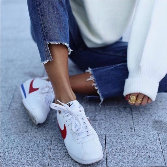 nike classic cortez womens outfit